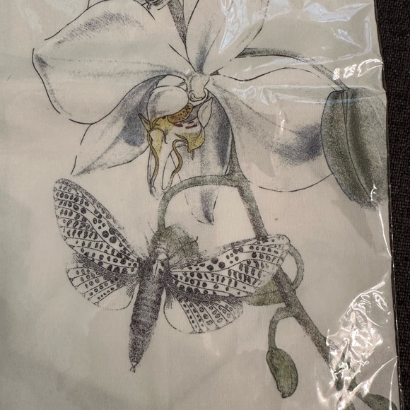 NWT PRINTED LINT FREE ORCHIDS FLOUR SACK TOWEL 100% COTTON - Picture 3 of 5